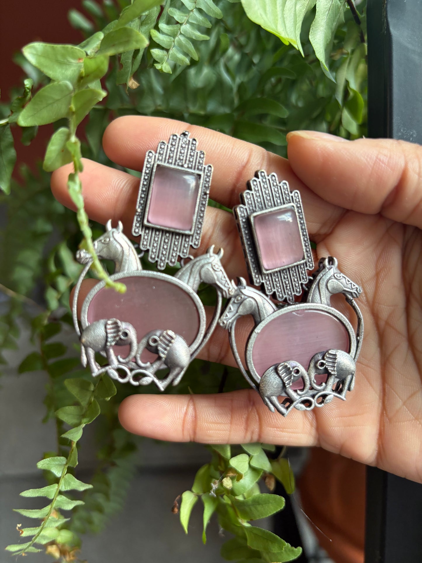 “Haathi-Ghodha” Jhumka