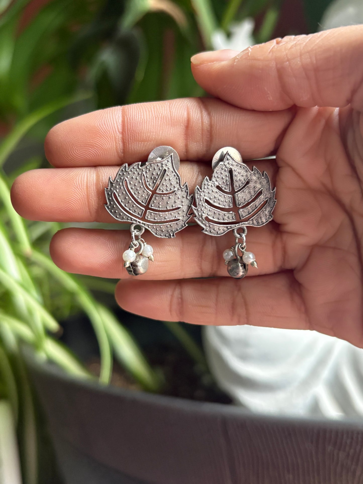 “Patr” Jhumka