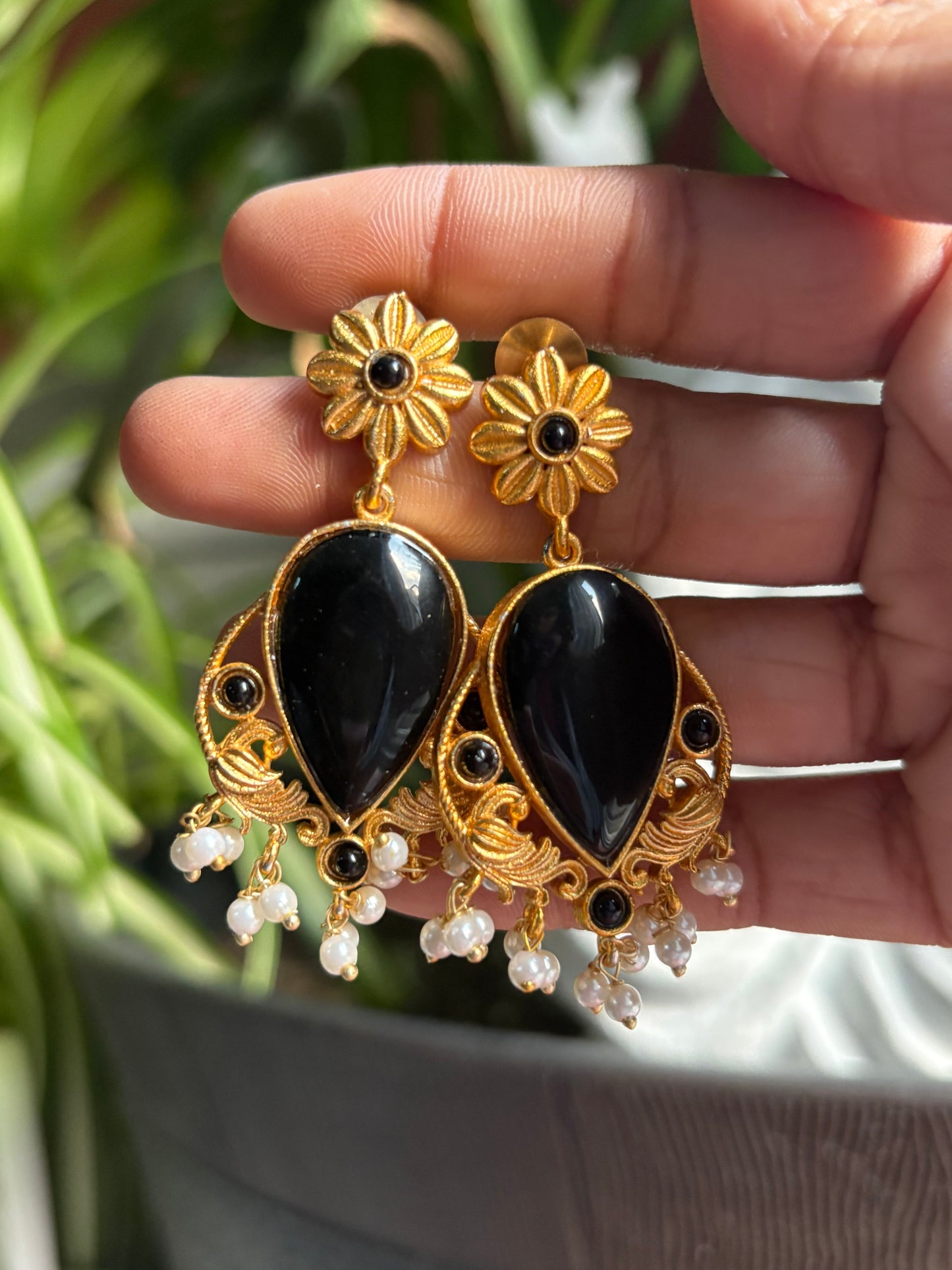 “Ishqa” Jhumka