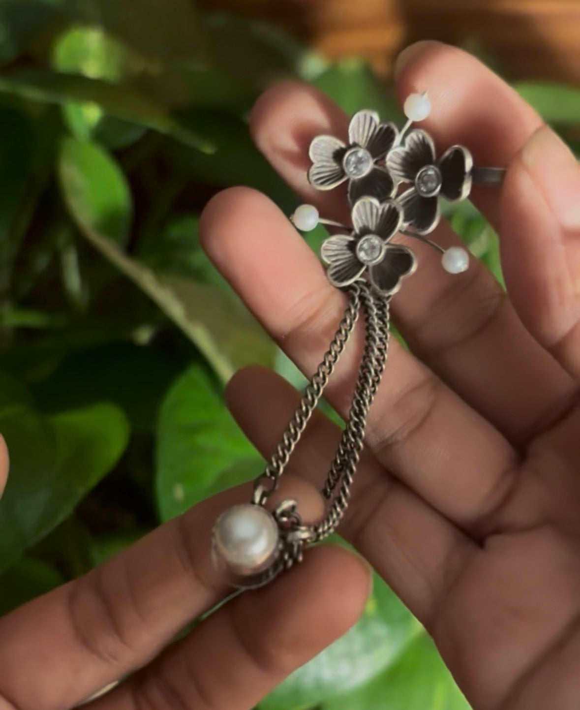 “Apurva” Ear Cuff