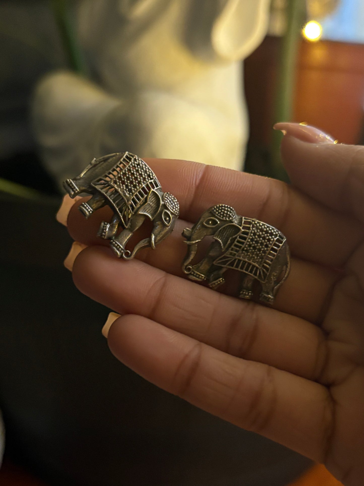 “Guru” Jhumka