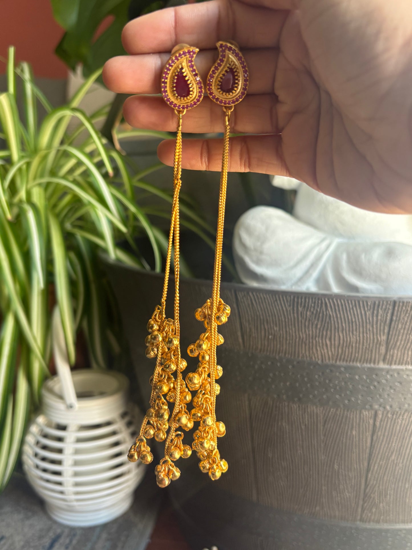 “Gulab” Jhumka
