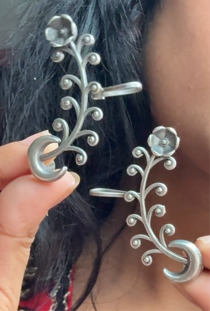 “Kriva” Ear Cuff