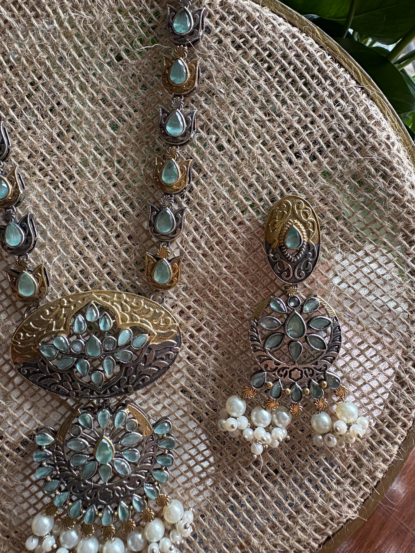 “Noor” Jewelry Set