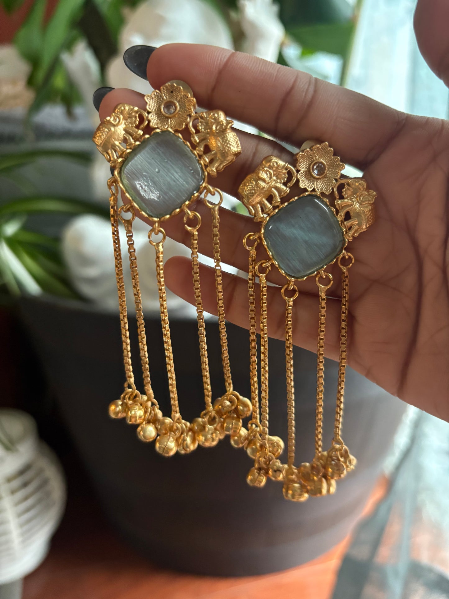 “Raha” Jhumka