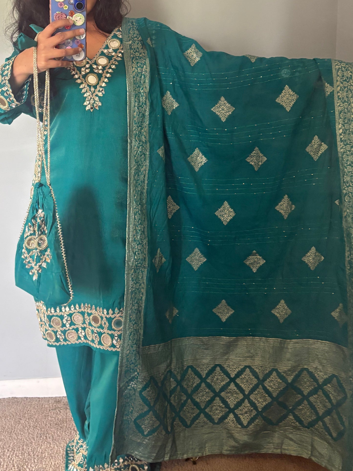 “Rasta” Suit