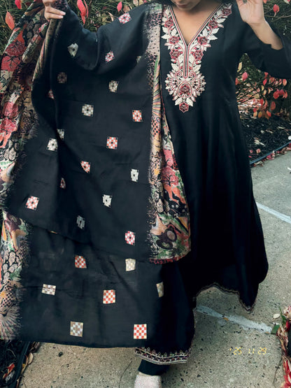 “Rajha” Anarkali