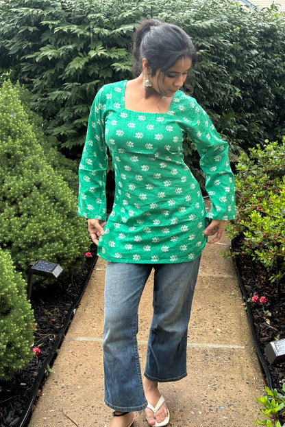 “Jugni” Kurti