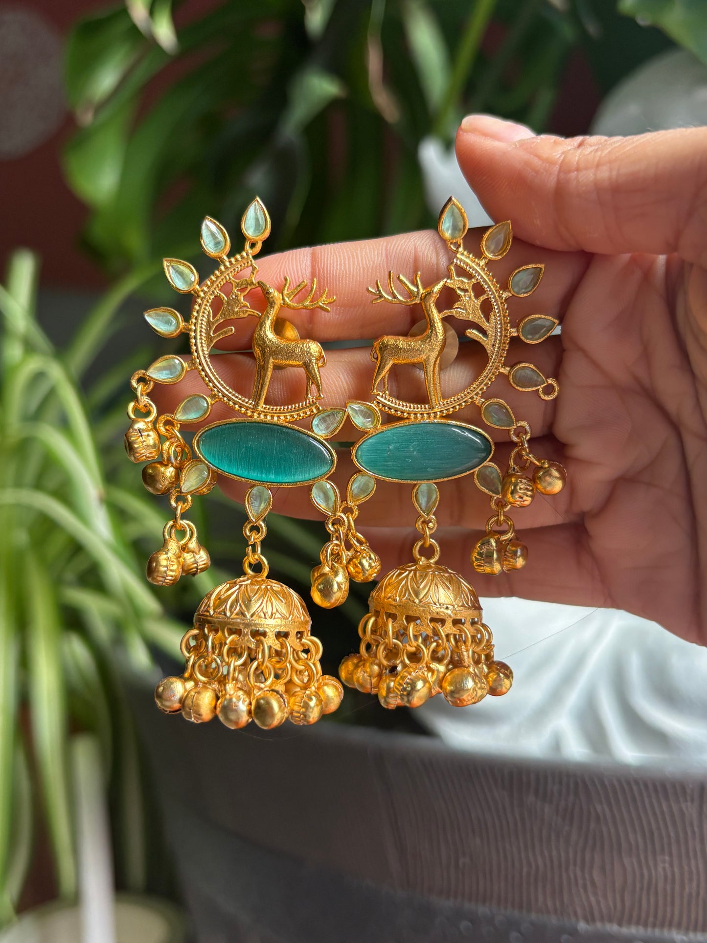 "Gunj" Jhumka