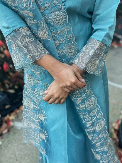 “Aasman” Anarkali