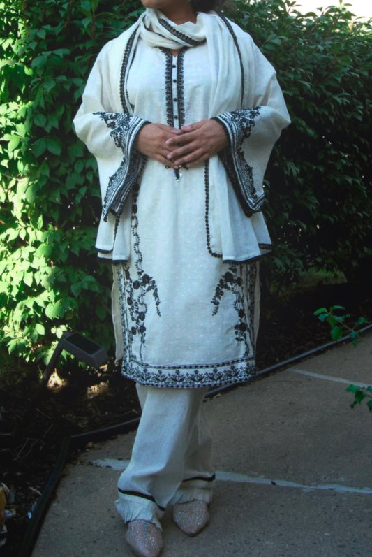 “Saher” Suit