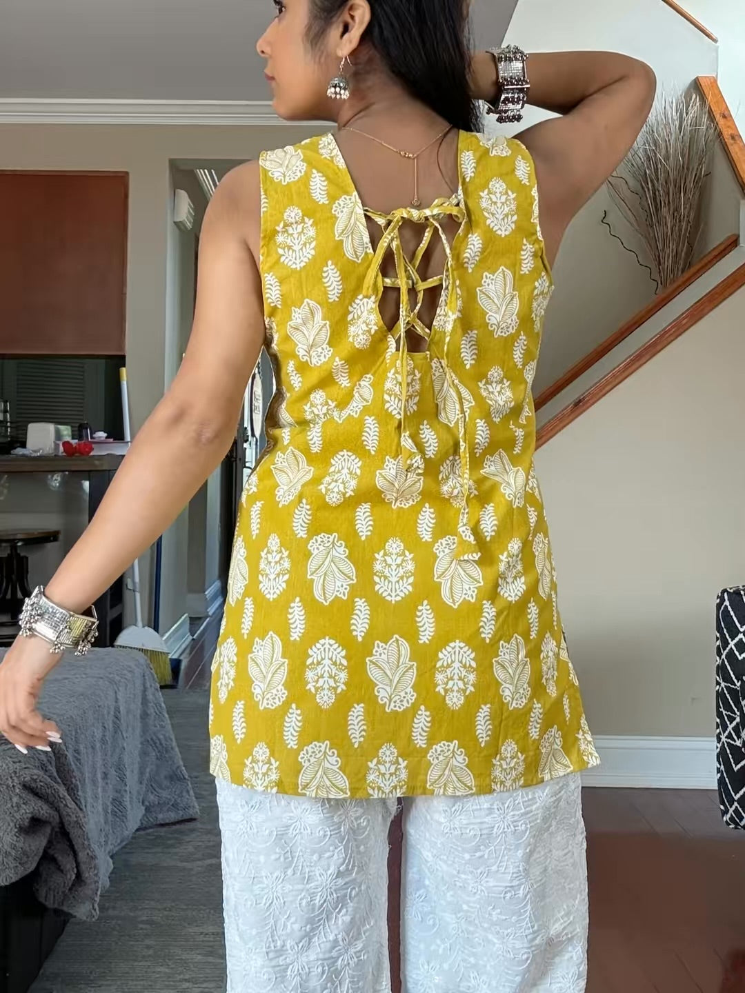 "Kesar" Kurti