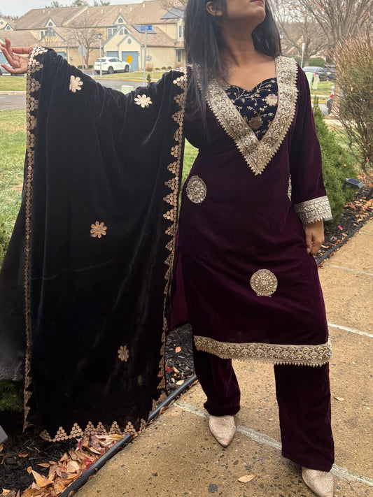 “Junoon” Suit