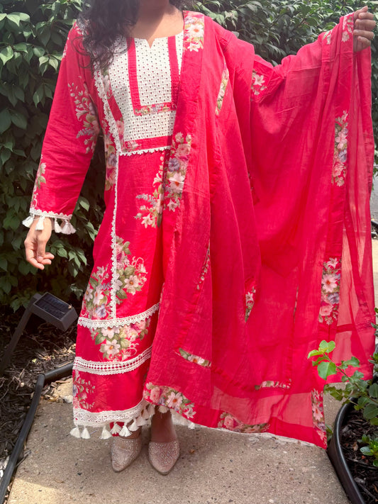 “Vaari” Suit