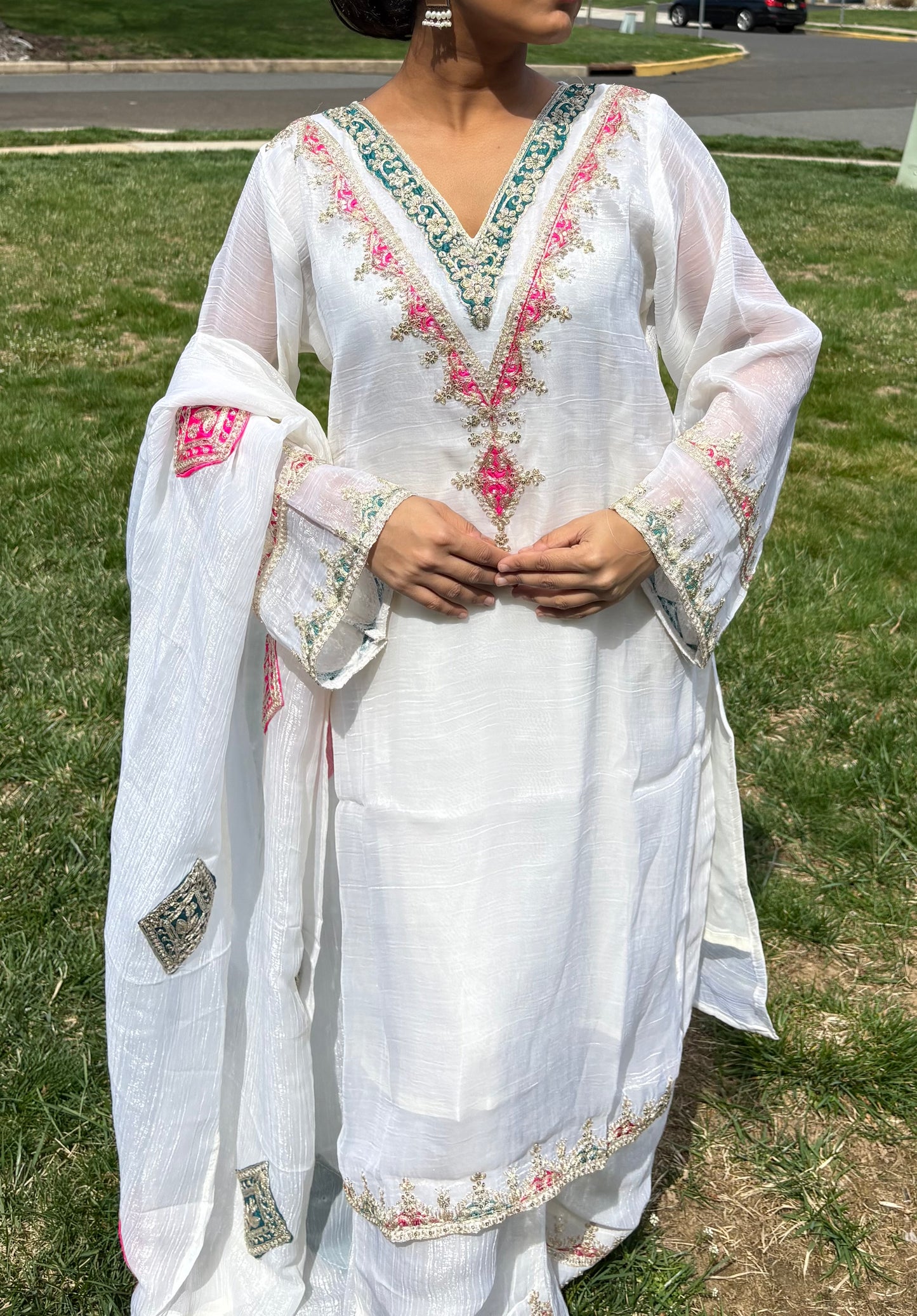 “Doodh” Suit