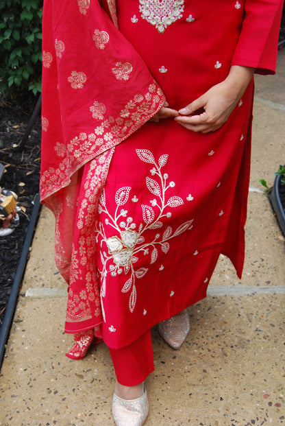 “Sindoor” Suit