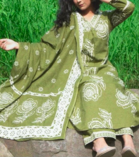 “Tulsi” Suit