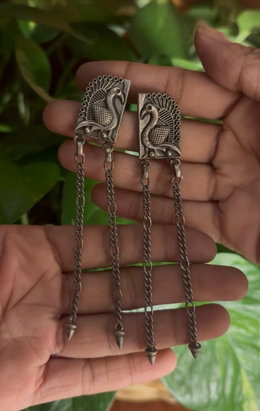 “Shahi” Jhumka