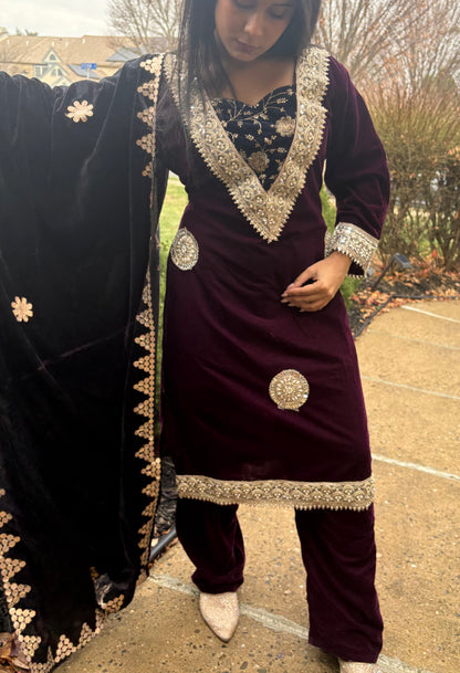 “Junoon” Suit