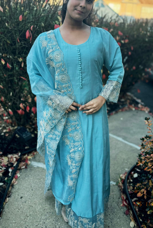 “Aasman” Anarkali