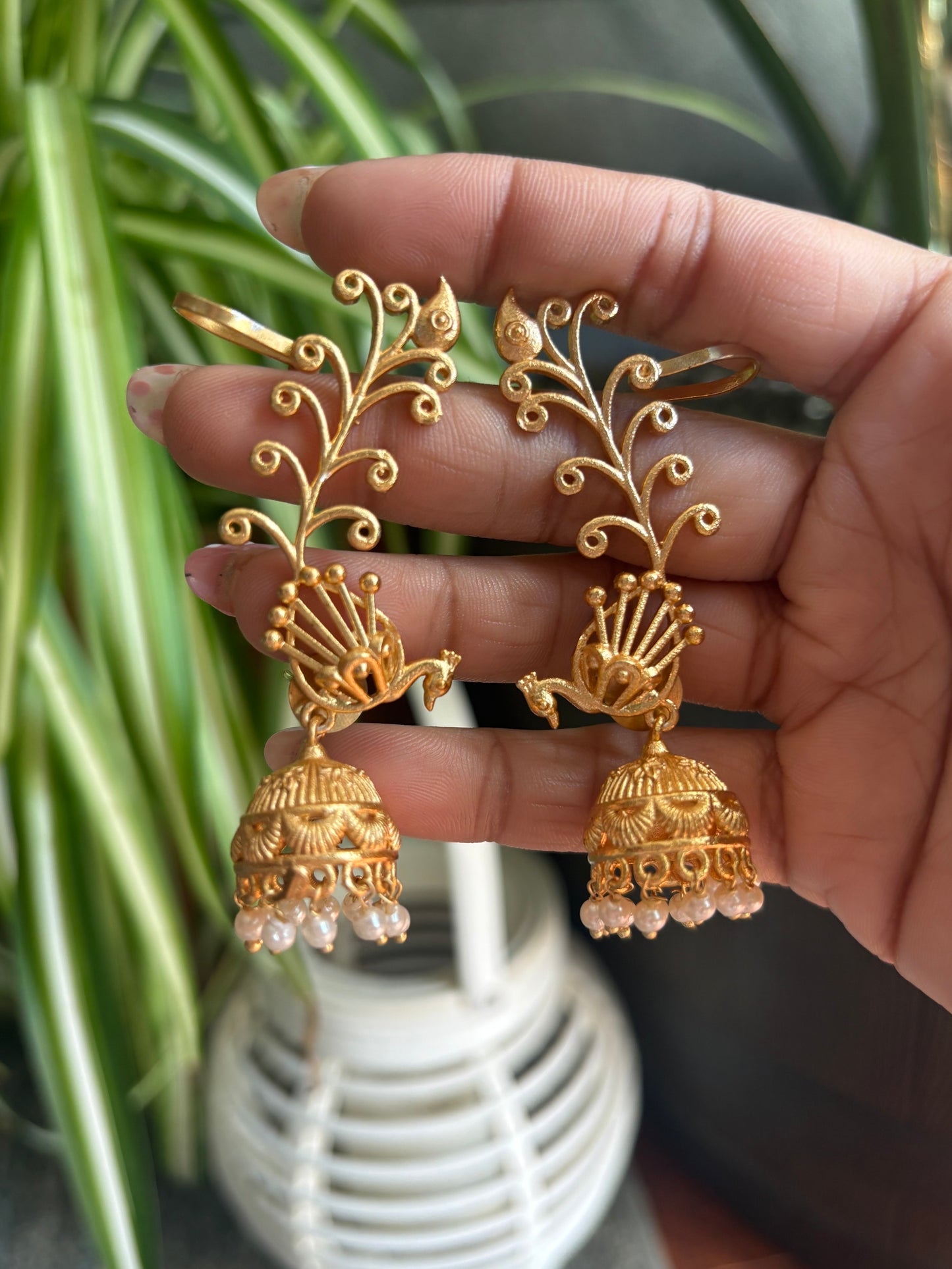 “Aaliyah” Ear Cuff