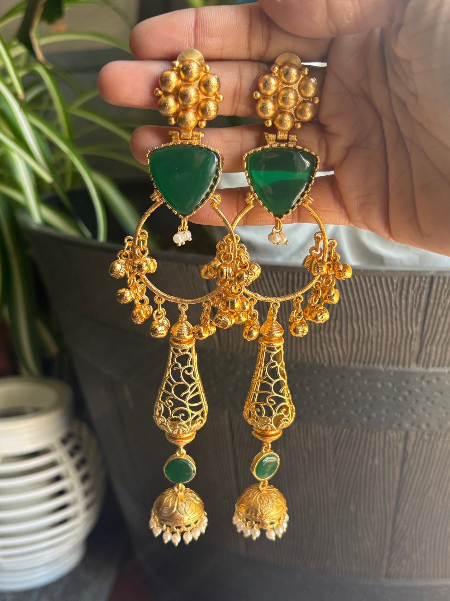 “Arz” Jhumka