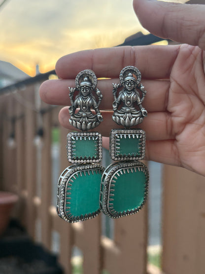 “Devi” Jhumka