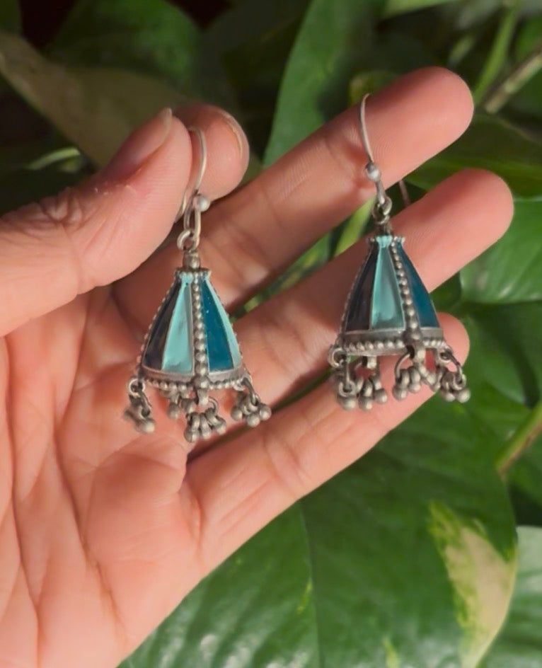 “Rajni” Jhumka