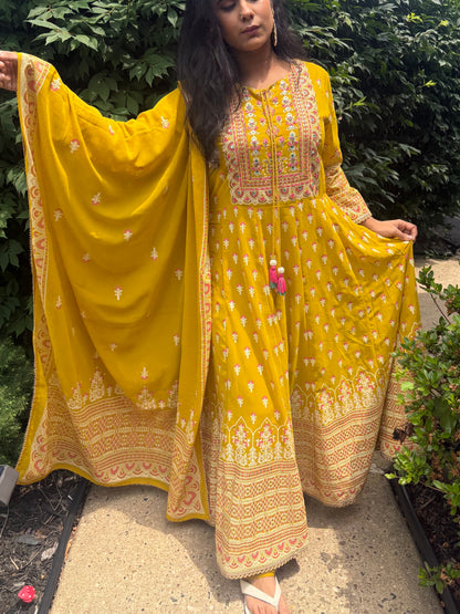 “Apsara” Anarkali
