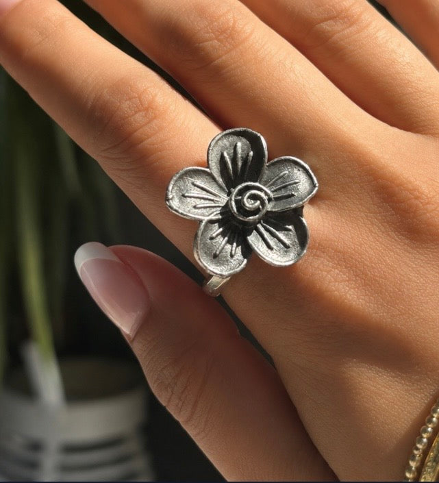 “Phool” Ring