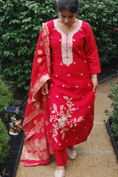 “Sindoor” Suit