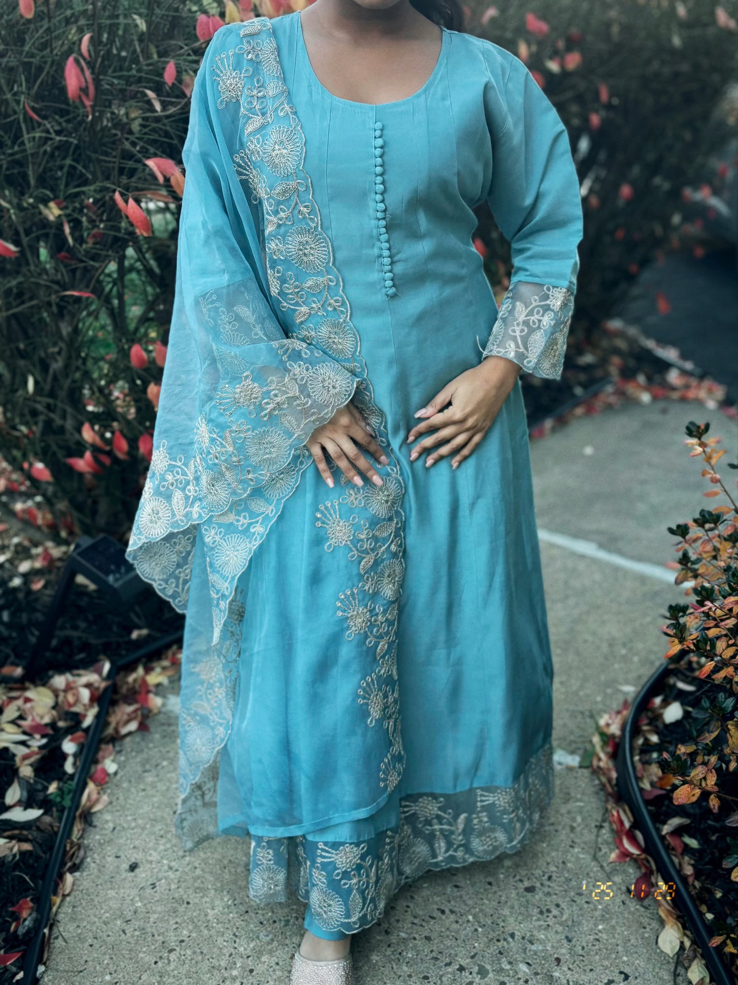“Aasman” Anarkali