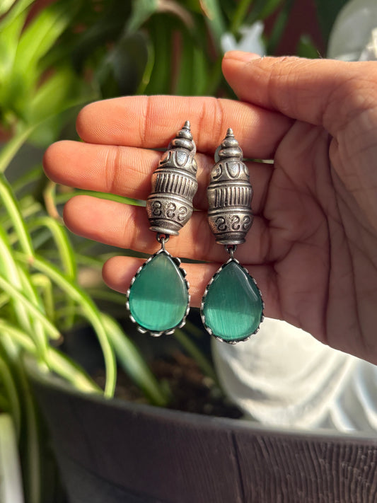 “Gehra” Jhumka