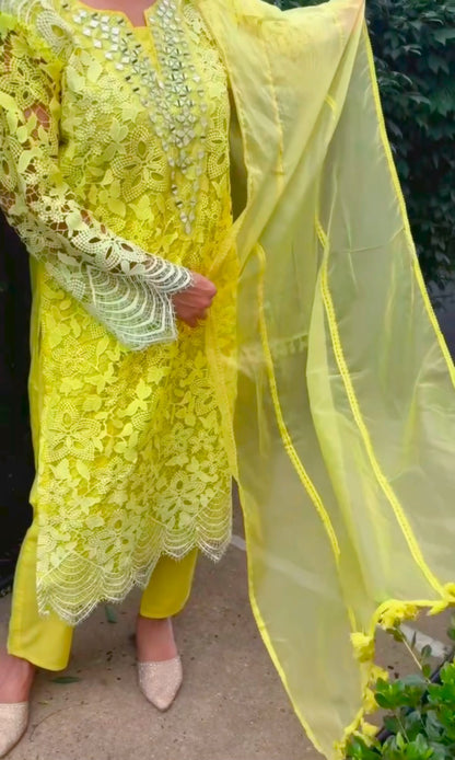 “Mehboob” suit
