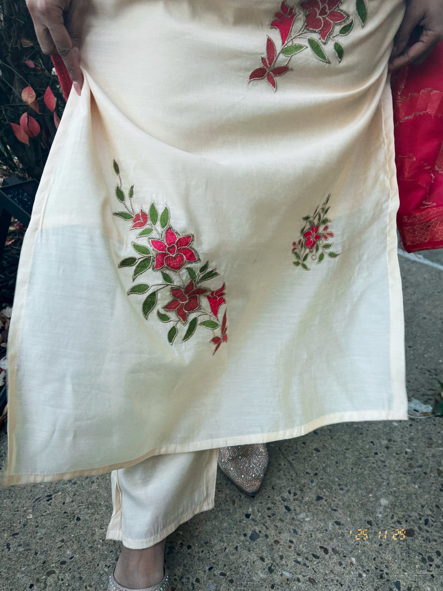 “Sukhi” Suit
