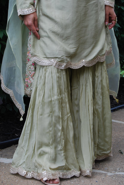 “Pista” Sharara Set