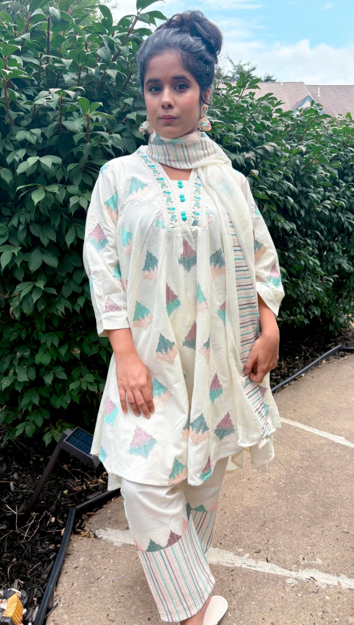 “Shweta” Suit