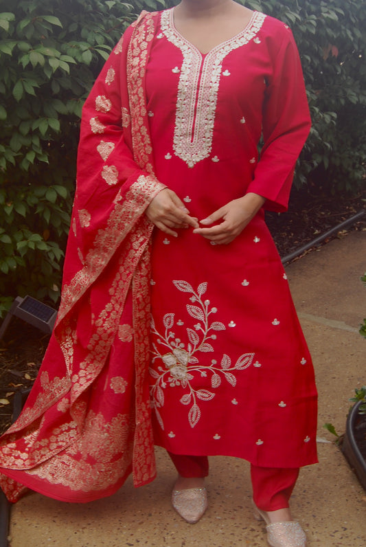 “Sindoor” Suit