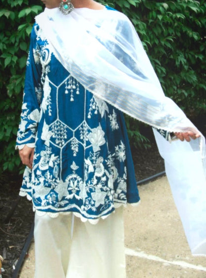 “Mayuri” Suit