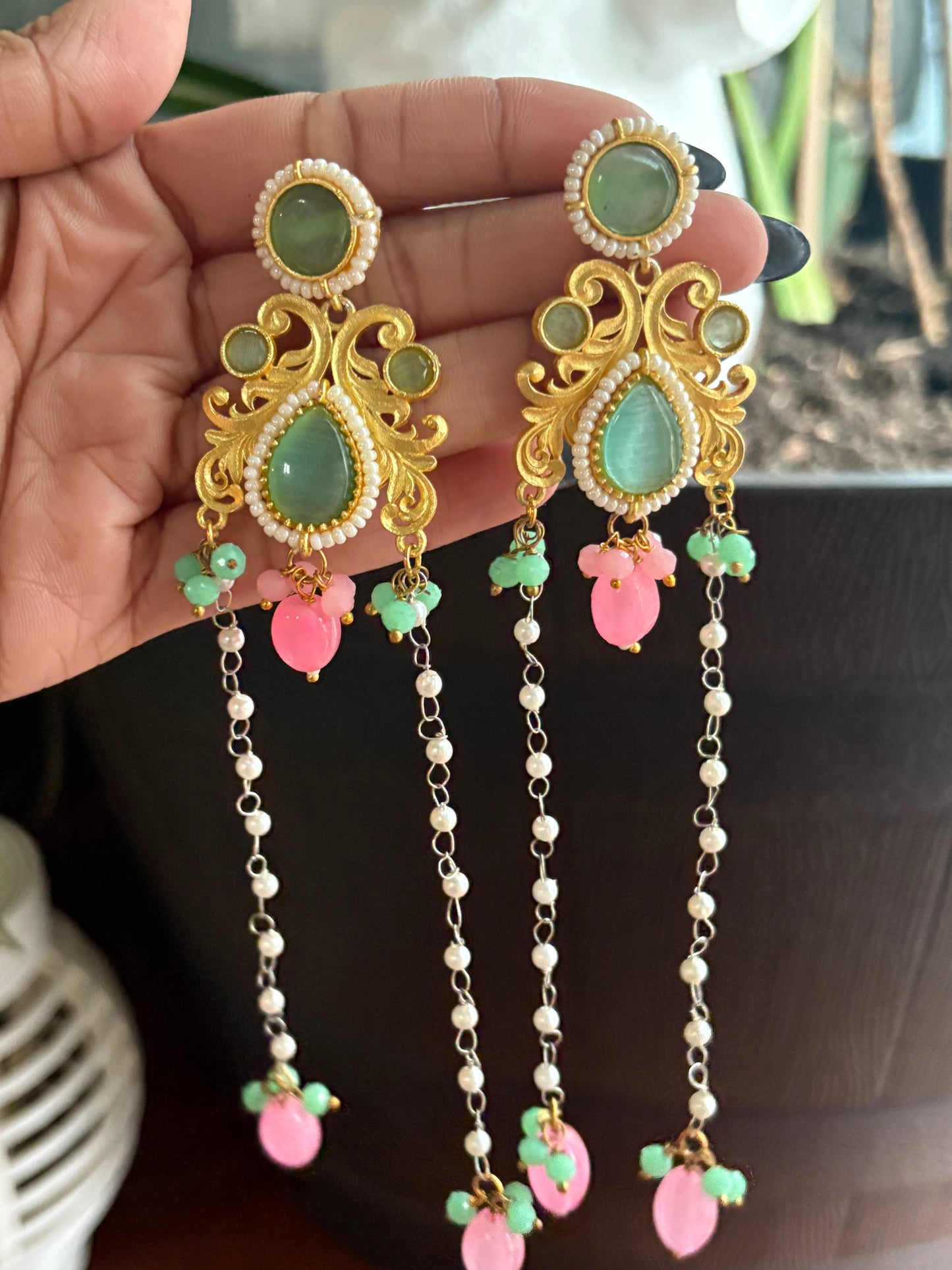 “Pyar” Jhumka