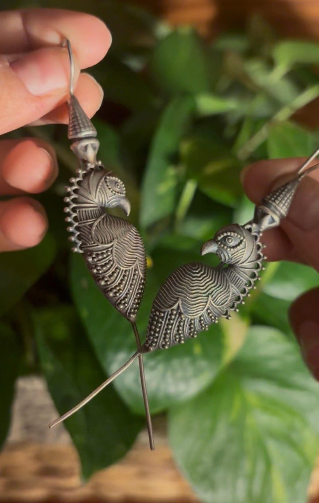 “Saaz” Ear Pin