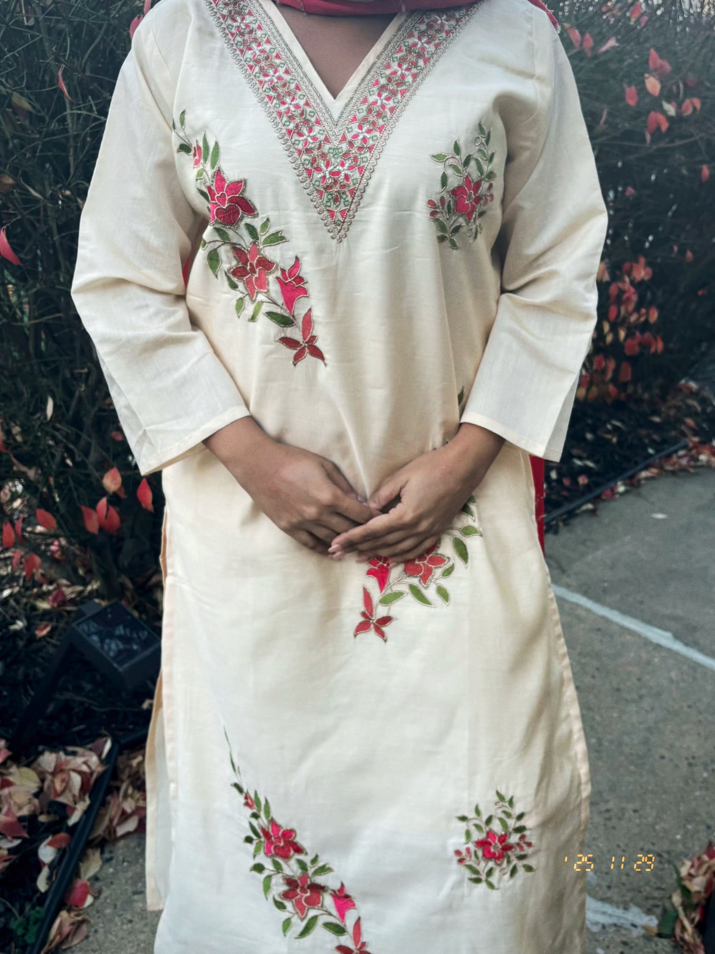 “Sukhi” Suit