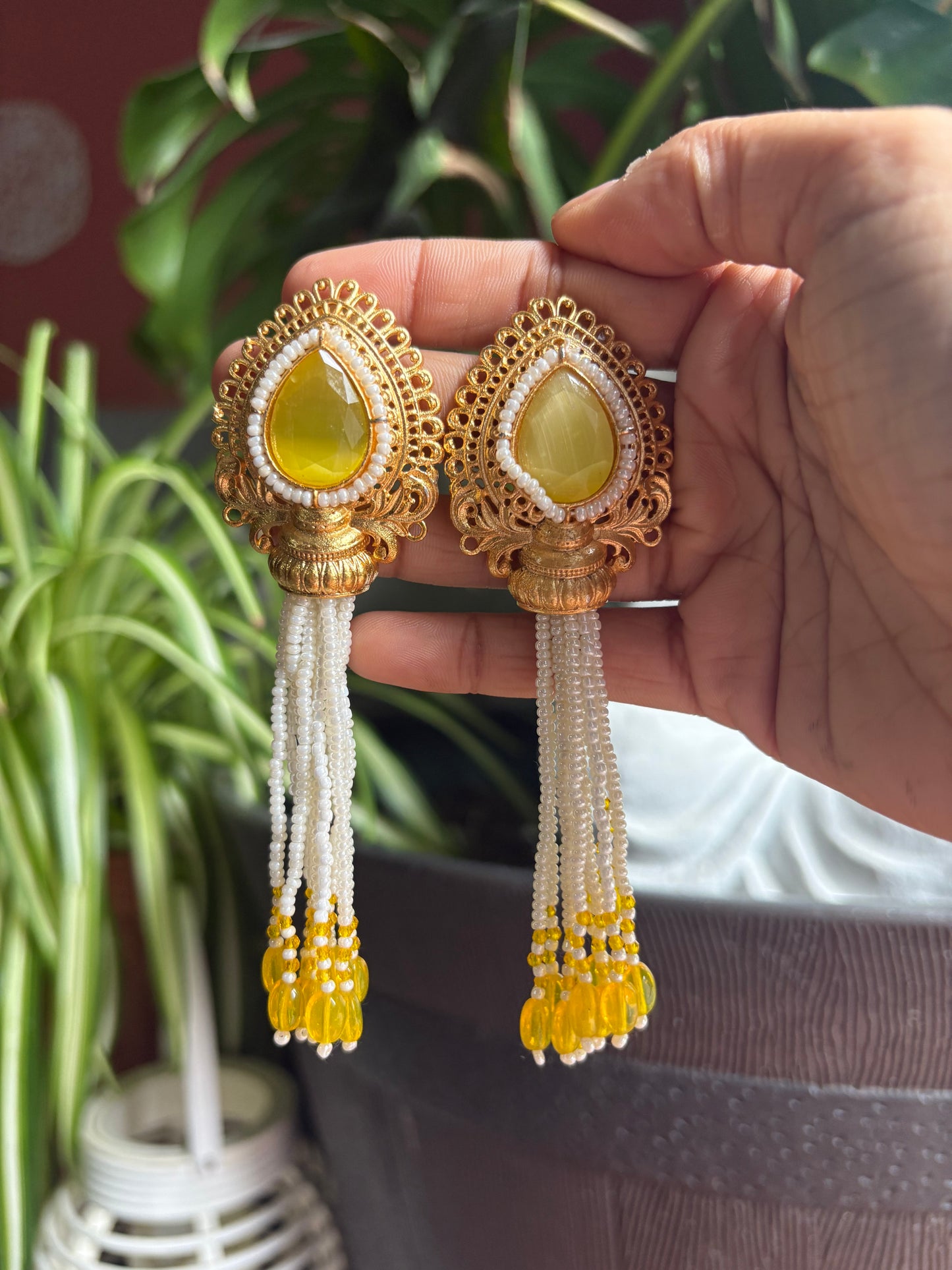 “Rukna” Jhumka