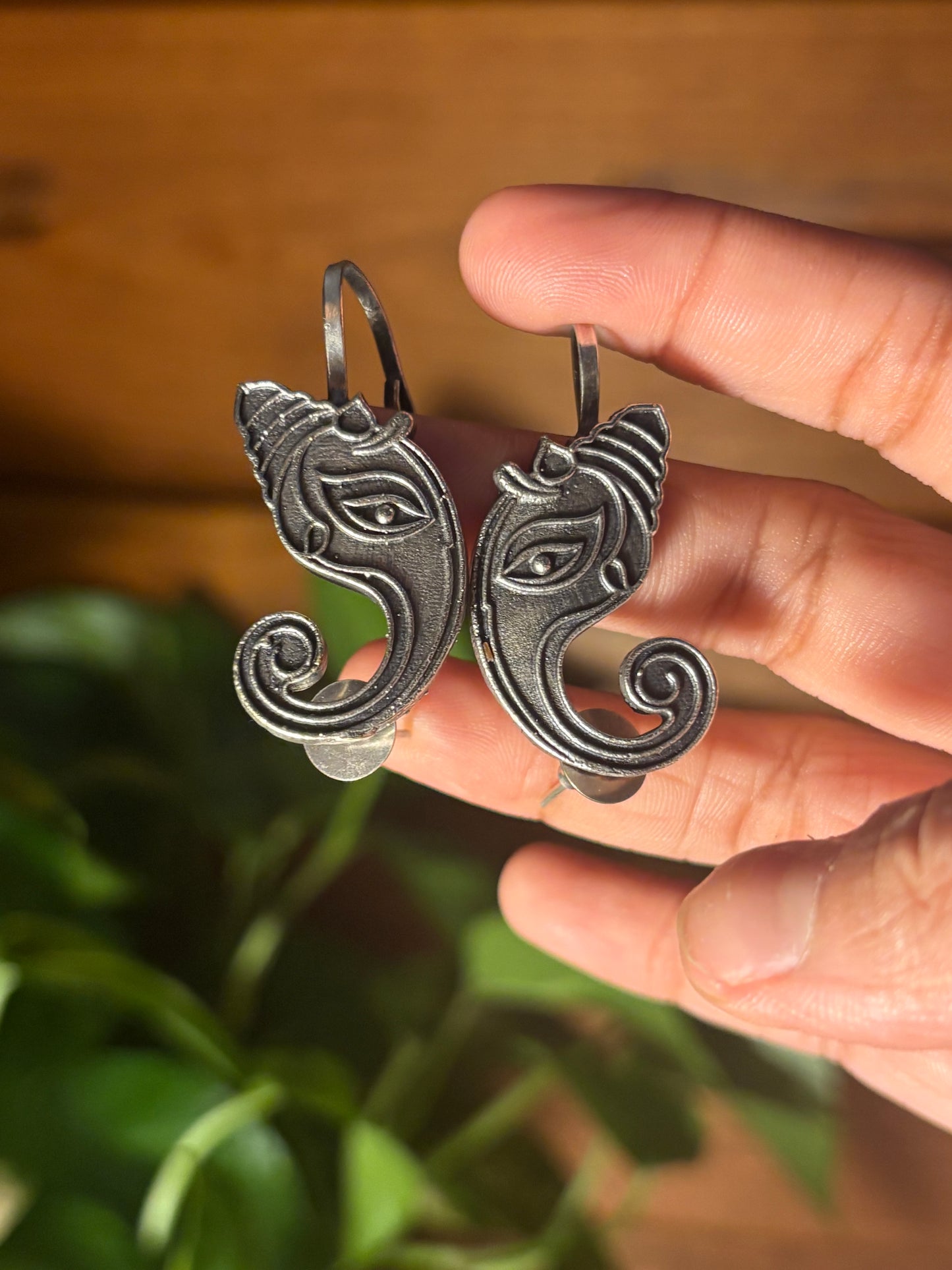 “Ekaya” Ear Cuff