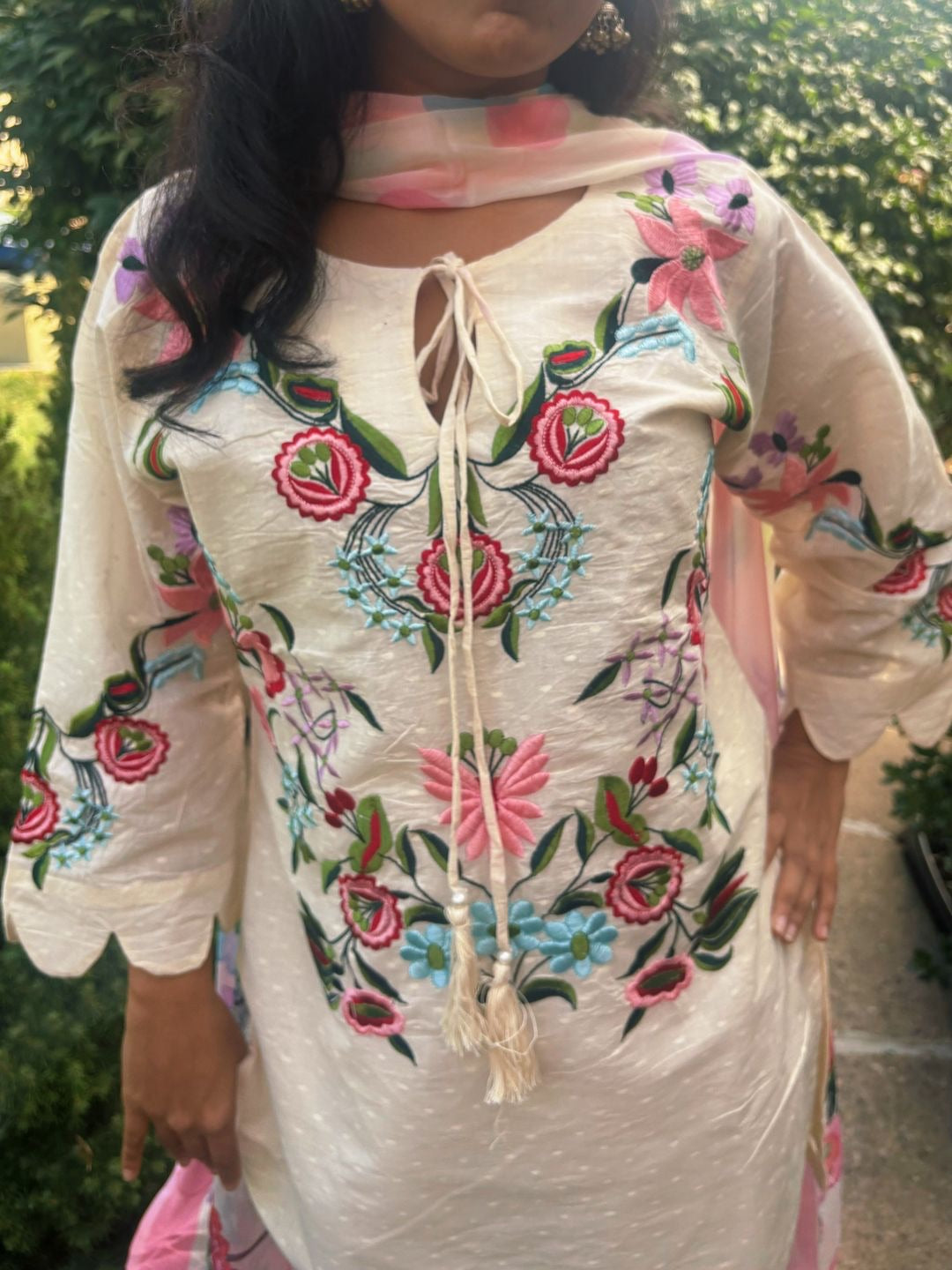 "Khoobsurat" Suit