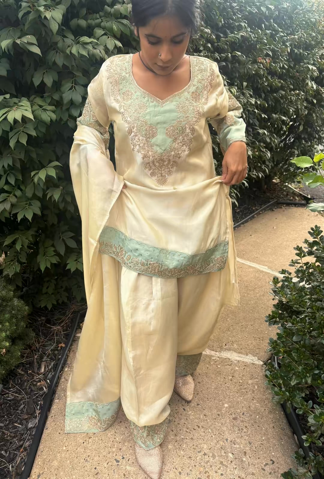 "Anokhi" Suit