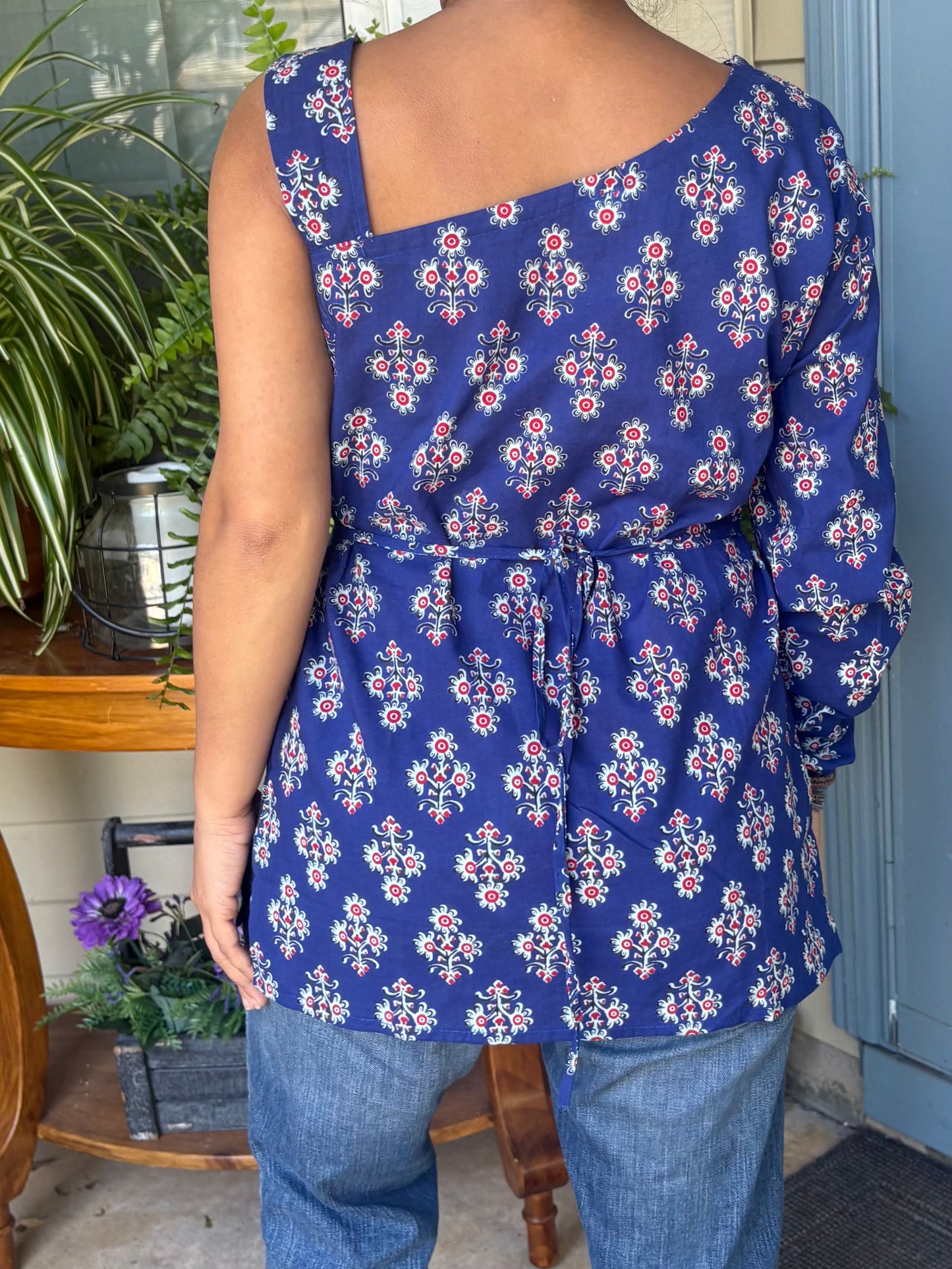 “Phooljadi” Kurti