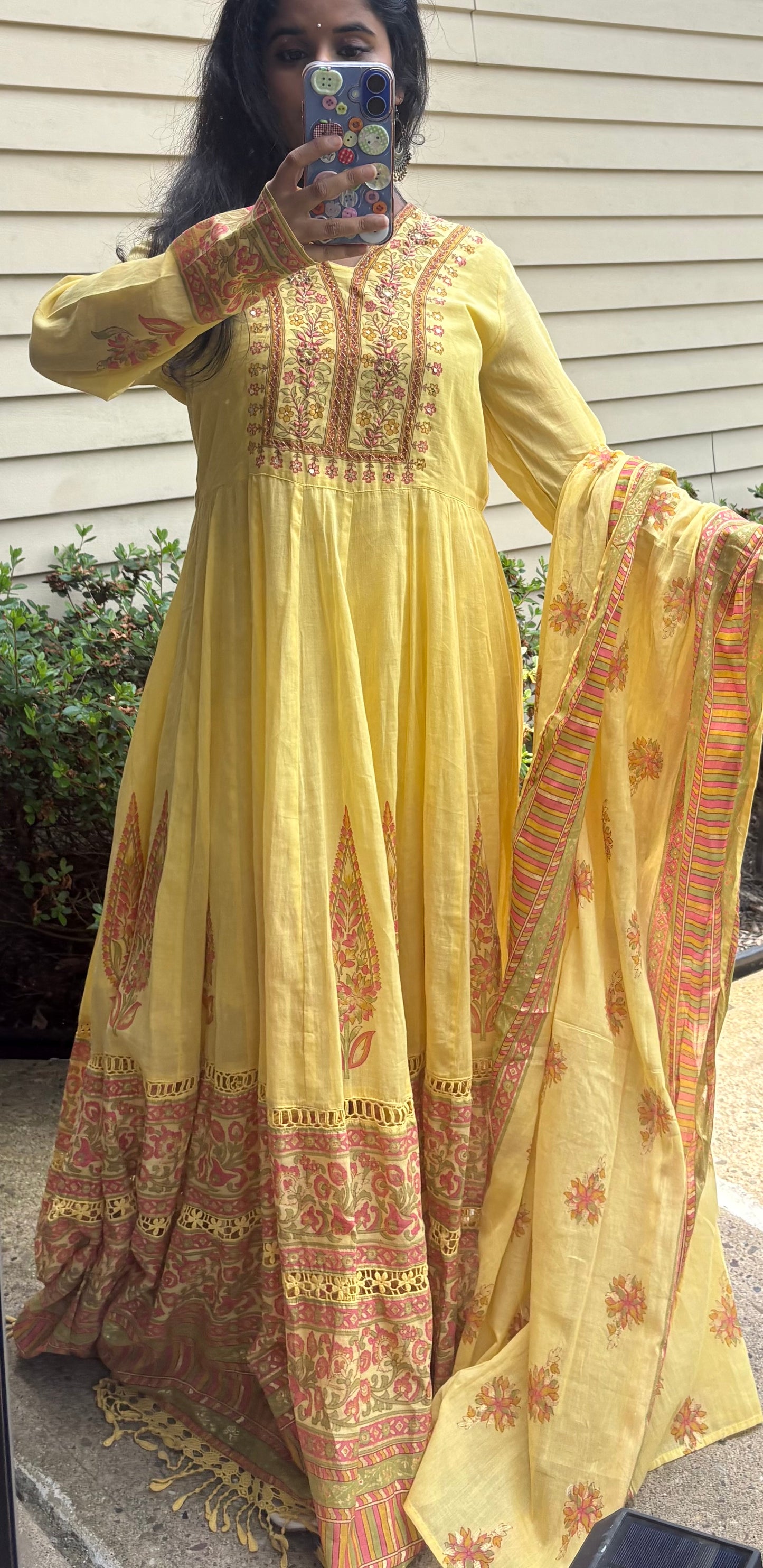 “Manma” Anarkali