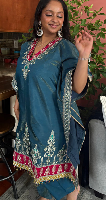 “Zohra” Kaftan