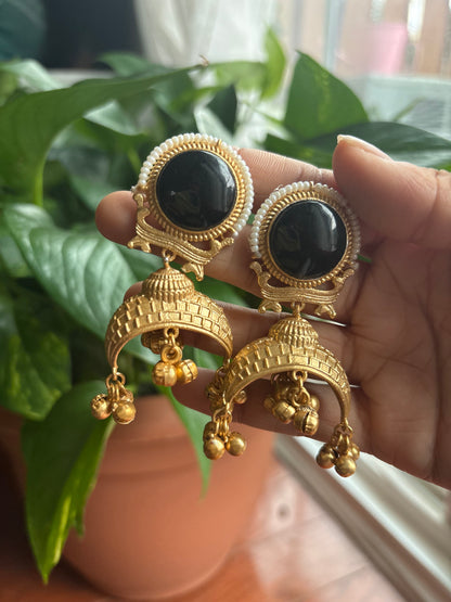 “Chand” Jhumka